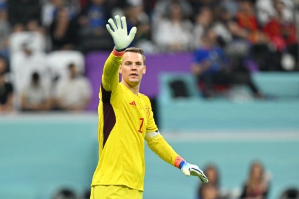 Hones: World Cup phải được gửi đến người chơi giỏi nhất, và một người khỏe mạnh nên là đội Đức