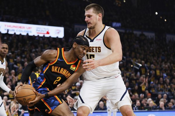 Hoopshype Top 100 người chơi 20-1: SGA đánh bại Jokic lên đỉnh, Luca 4 Curry 11, James 19