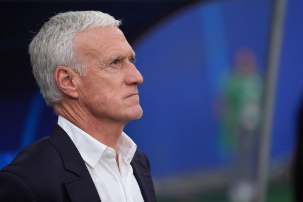 L Equipe: Jeddah United dự định mời HLV Deschamps của Pháp về làm huấn luyện viên sau World Cup năm sau