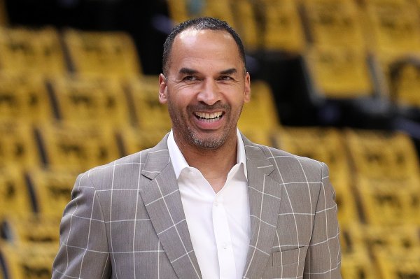 Shams: Harrison đã nói cách đây vài tháng rằng ông sẽ không bị sa thải nếu Mavericks được xếp hạng cao hơn trong giải vô địch vào năm tới.