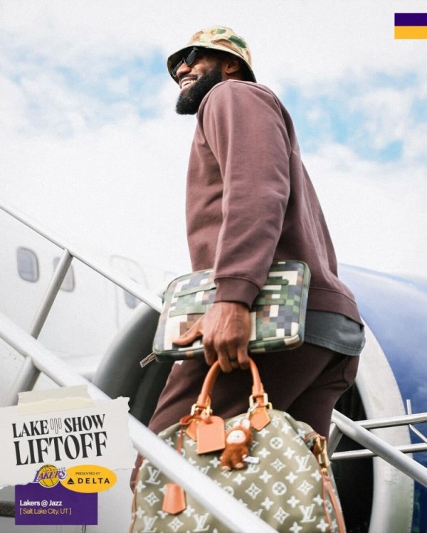 Đi lên đường! Lakers chính thức đăng ảnh lên máy bay: thăm nhanh Utah