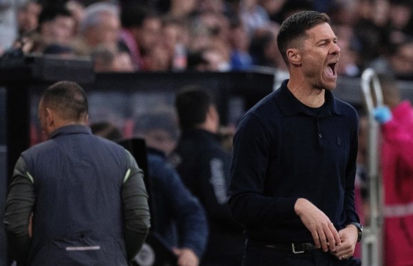 Marca: Cầu thủ Real Madrid không hòa hợp với triết lý của Alonso, tín hiệu từ phòng thay đồ không lạc quan