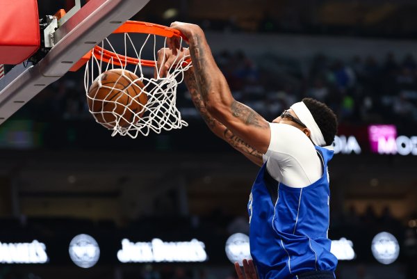 Gần đến sự trở lại! Lông mày r